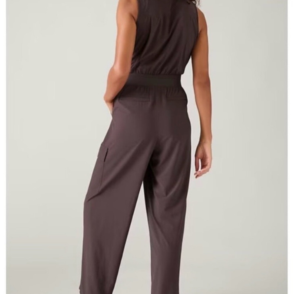 Athleta Brooklyn Utility Jumpsuit NWOT Size 4 Shale Dusty Purple One Piece - Picture 2 of 7